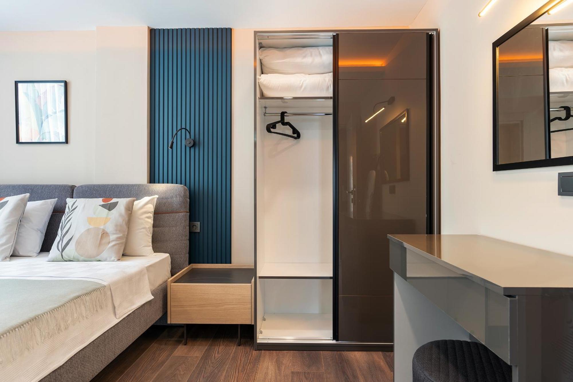 Doqu Suites Hotel Анталия Екстериор снимка