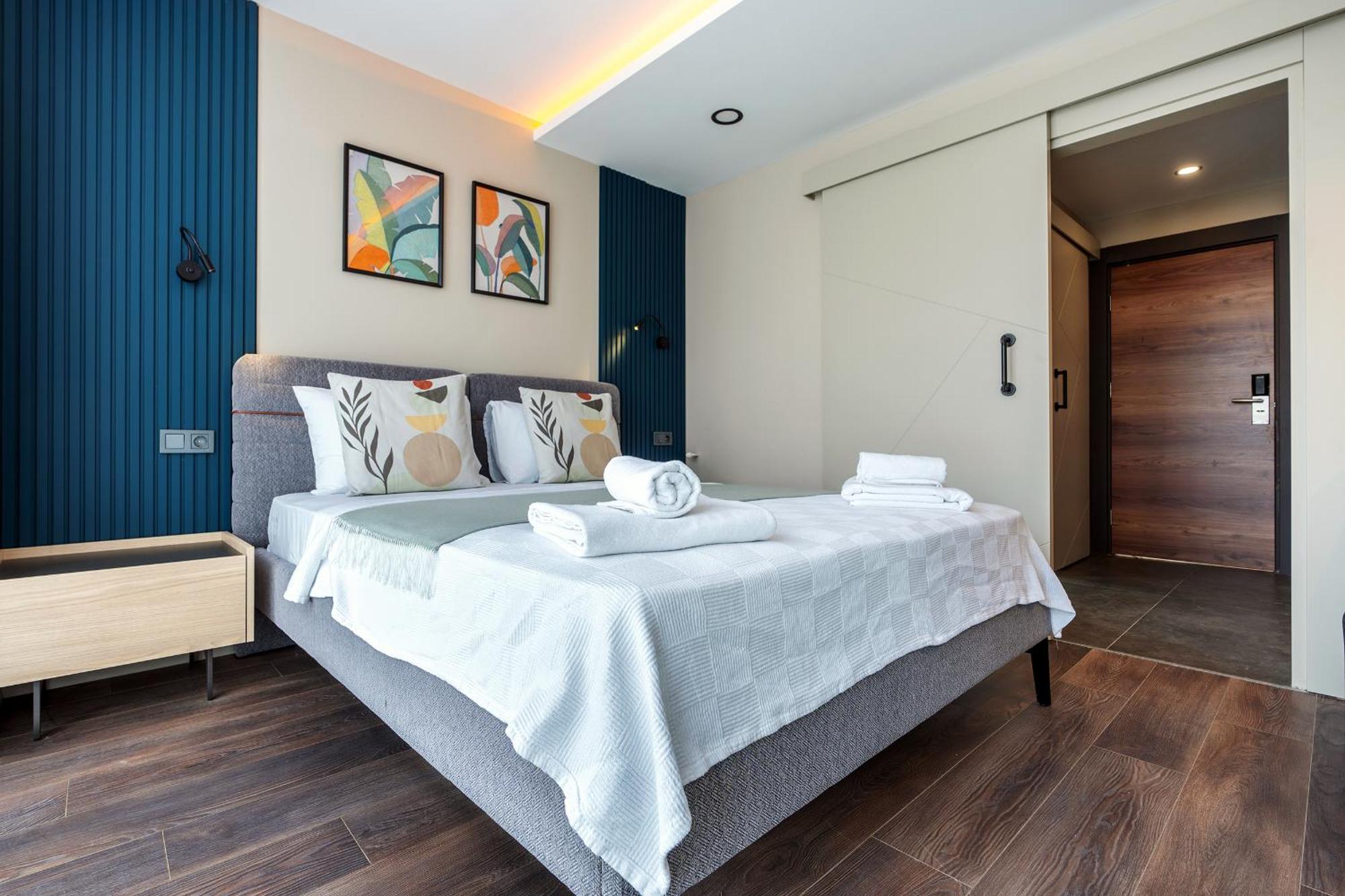 Doqu Suites Hotel Анталия Екстериор снимка