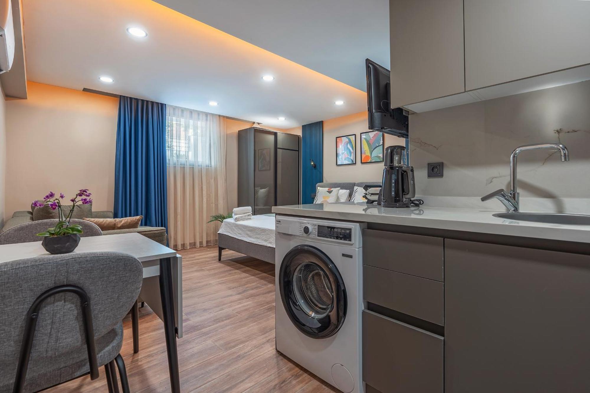 Doqu Suites Hotel Анталия Екстериор снимка