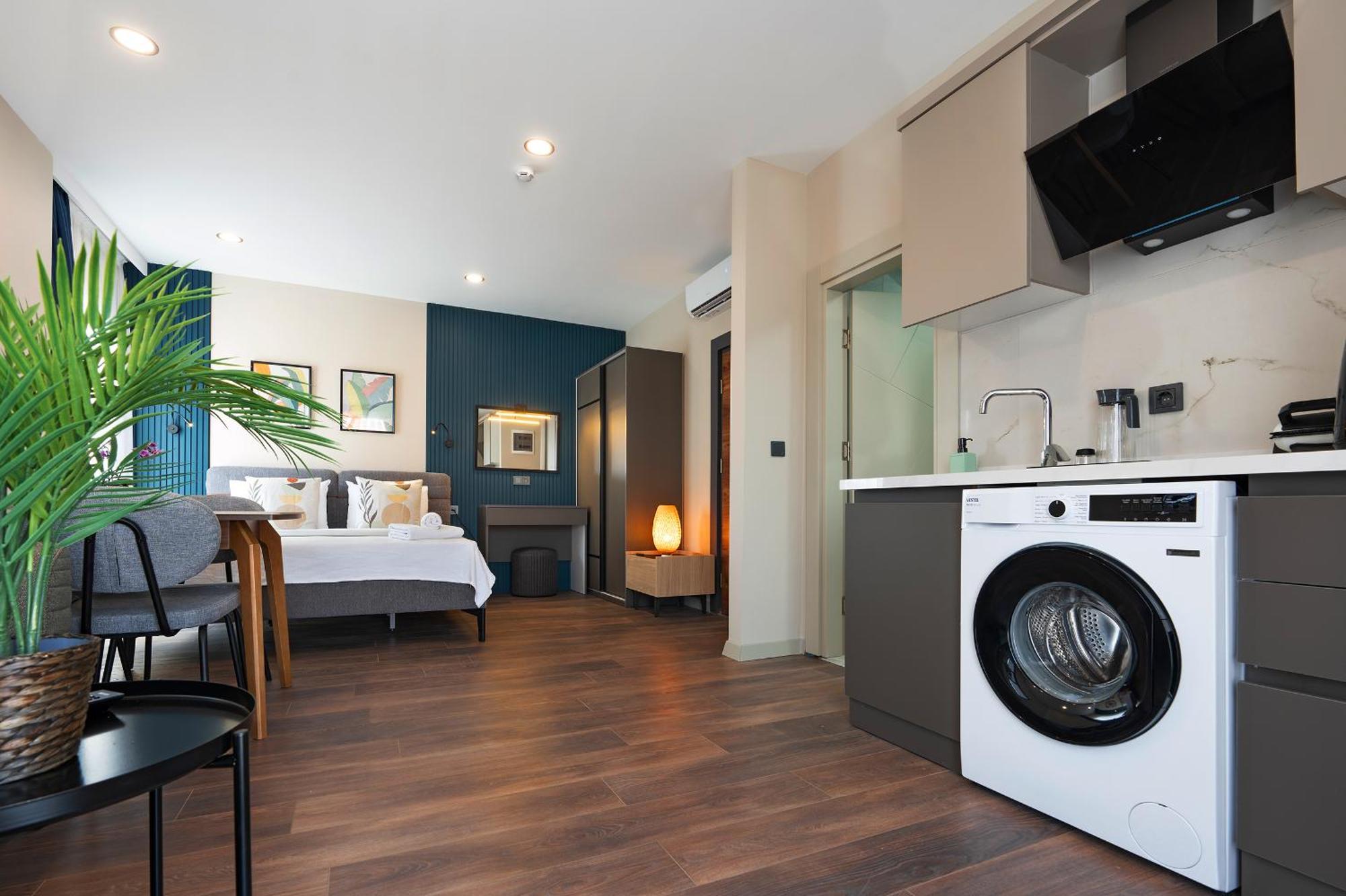 Doqu Suites Hotel Анталия Екстериор снимка