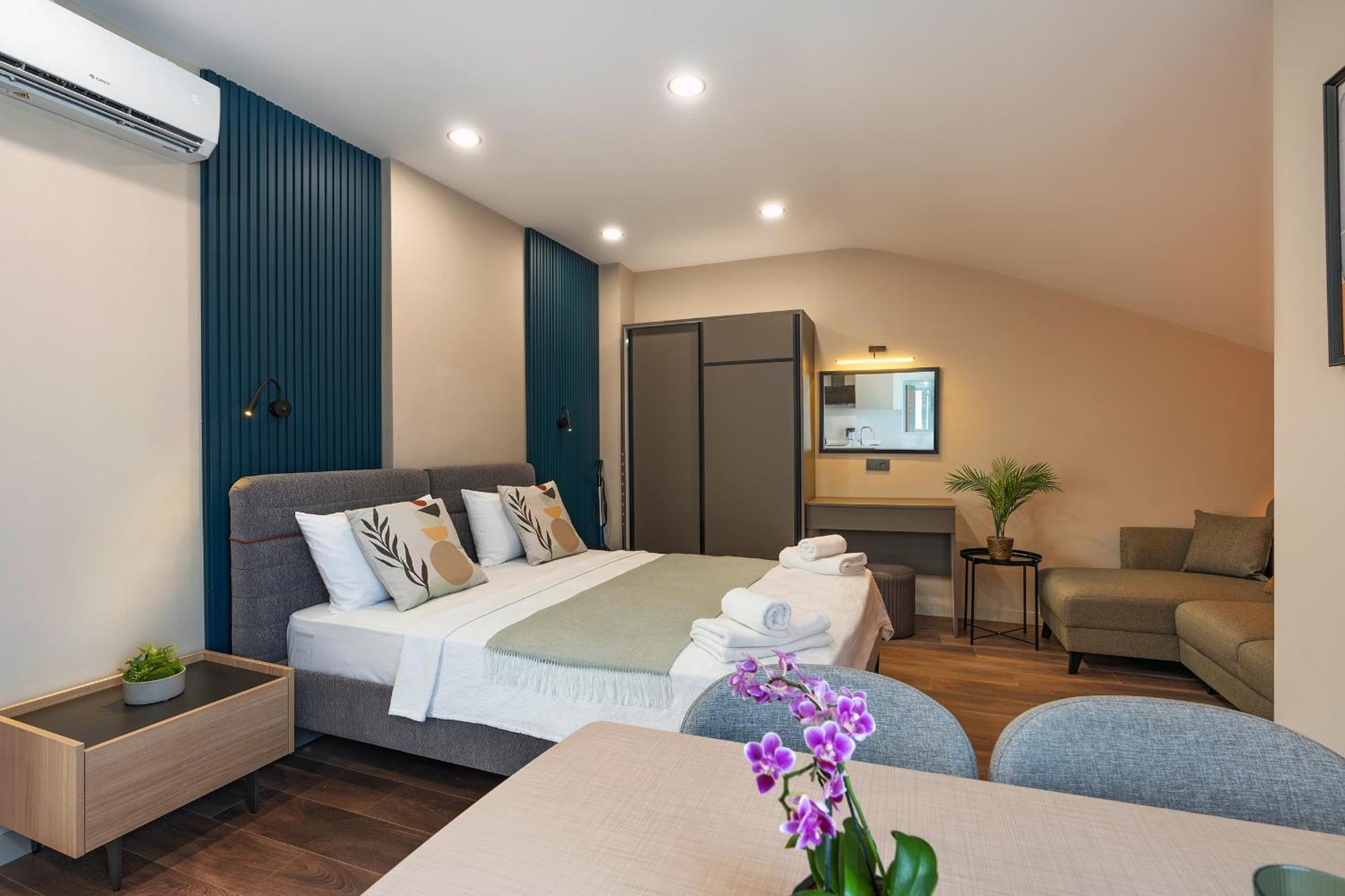 Doqu Suites Hotel Анталия Екстериор снимка