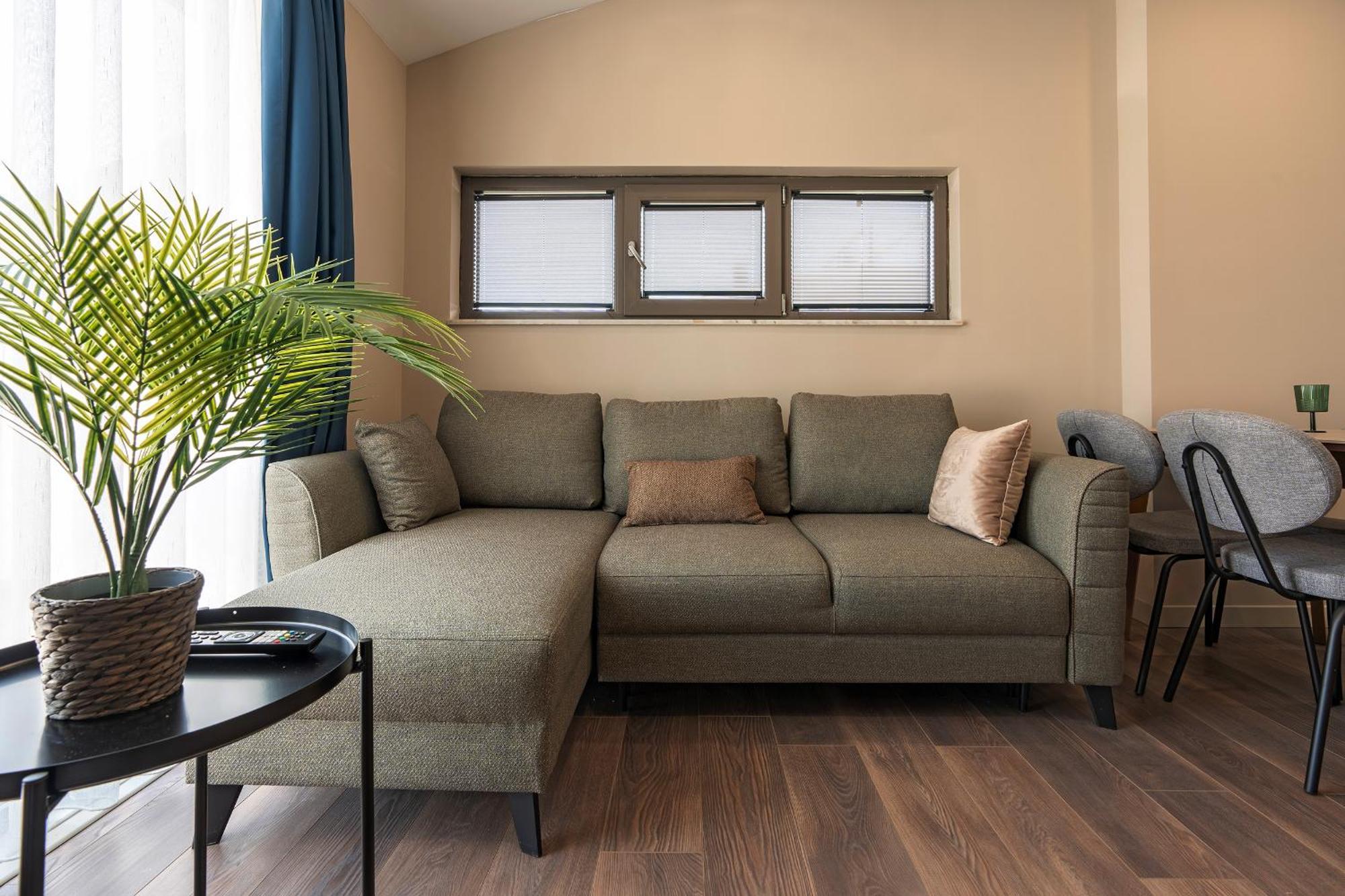 Doqu Suites Hotel Анталия Екстериор снимка
