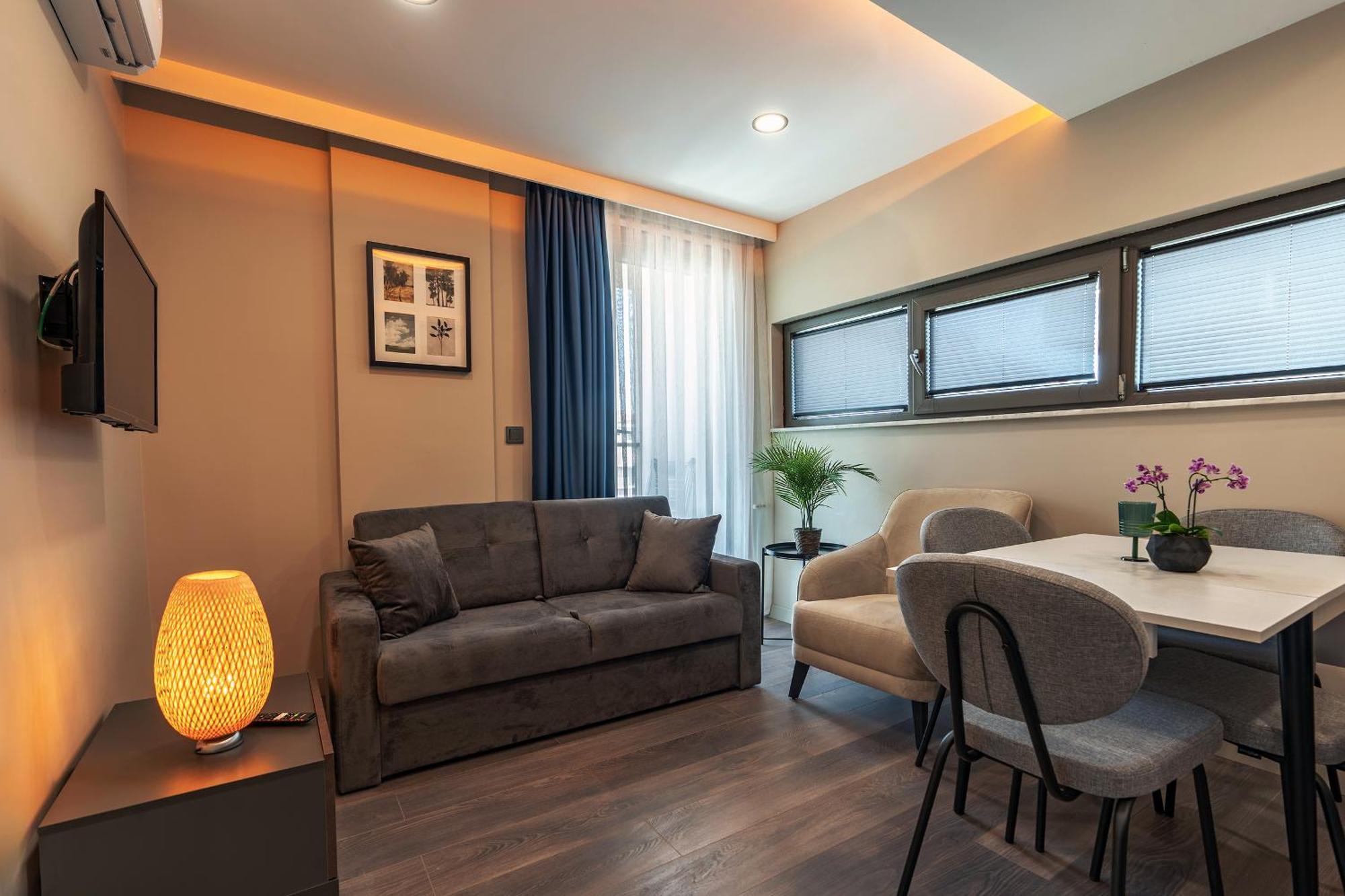 Doqu Suites Hotel Анталия Екстериор снимка